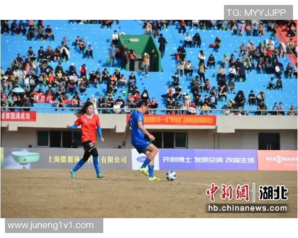 足球明星穿刺客踢后卫展现绝佳技巧与团队配合的精彩瞬间